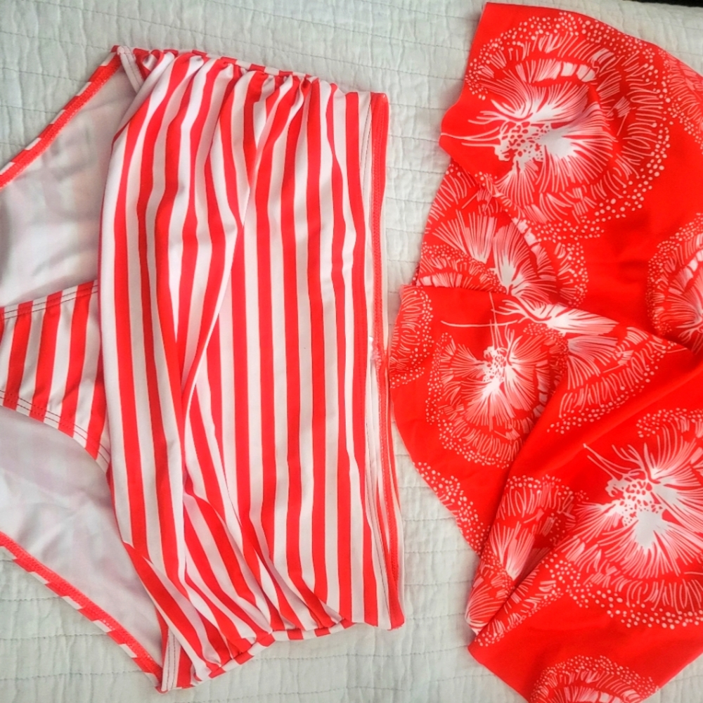 Bathing suit